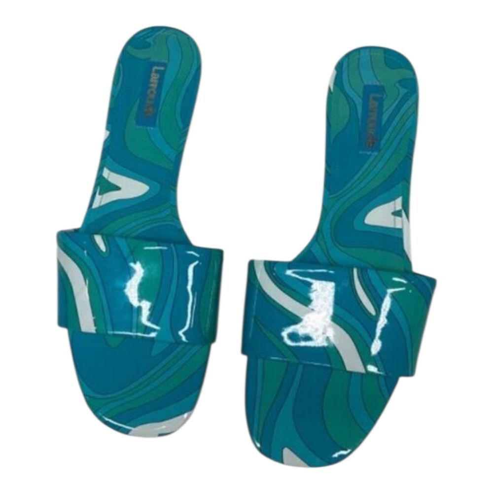 LARROUDE Ivy Flat Mule‎ Sandals Turquoise Blue Patent Leather Wave Size 8